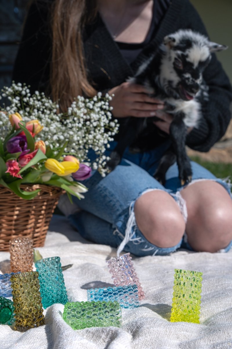 Light Green Hobnail Bud Vase - KLIMCHI