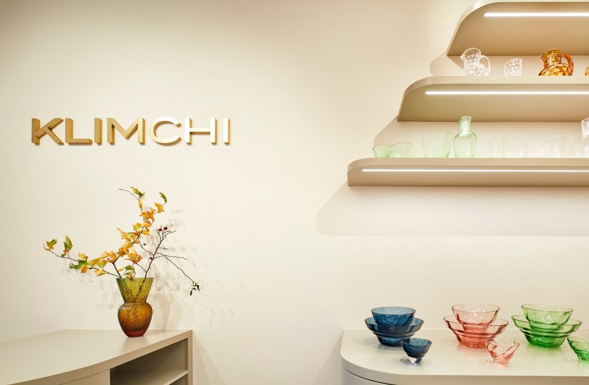 The Czech glassware brand KLIMCHI is making its way to the heart of Prague. It is opening its first store in the Art Nouveau W Prague Hotel. - KLIMCHI