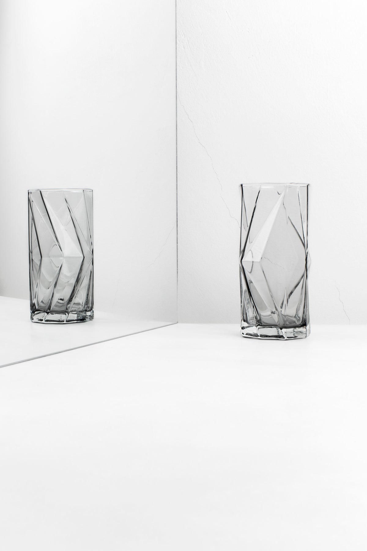 Ghost Highball Glass Underlay Black Smoke (set of 2)